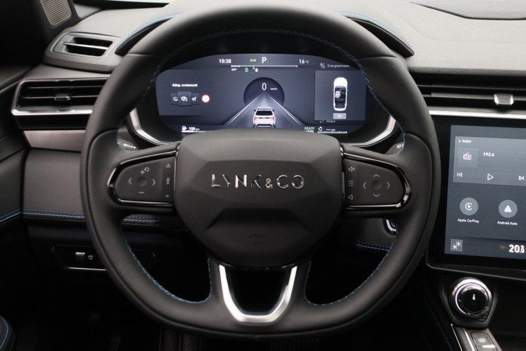 Vehicle Image 15