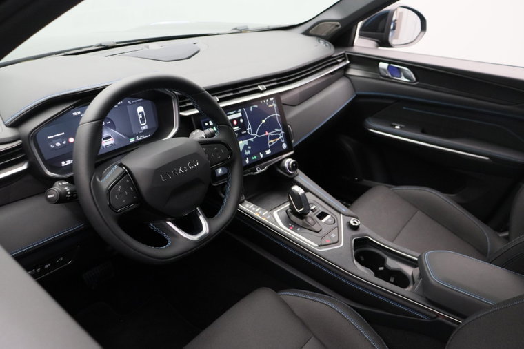 Vehicle Image 9