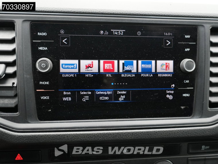 Vehicle Image 17