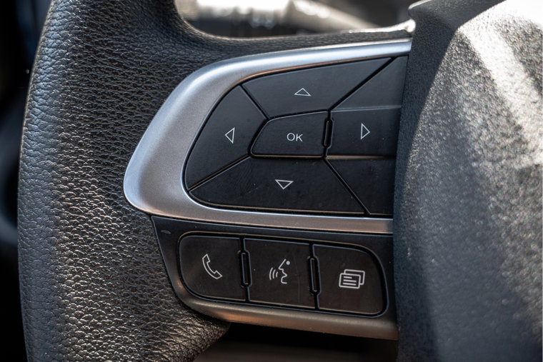 Vehicle Image 15