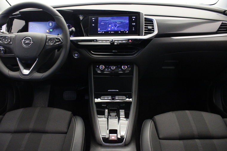 Vehicle Image 13