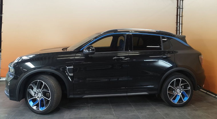 Vehicle Image 3