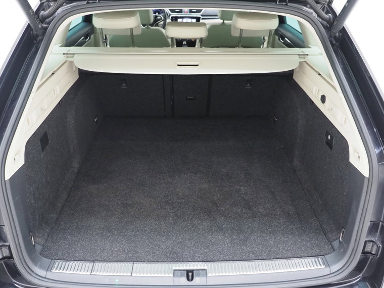 Vehicle Image 39