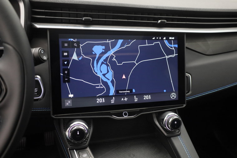 Vehicle Image 15