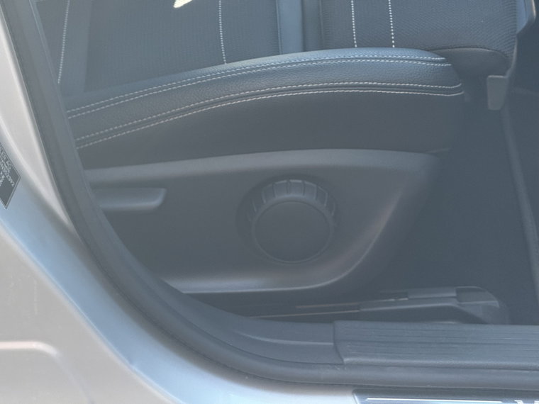Vehicle Image 41