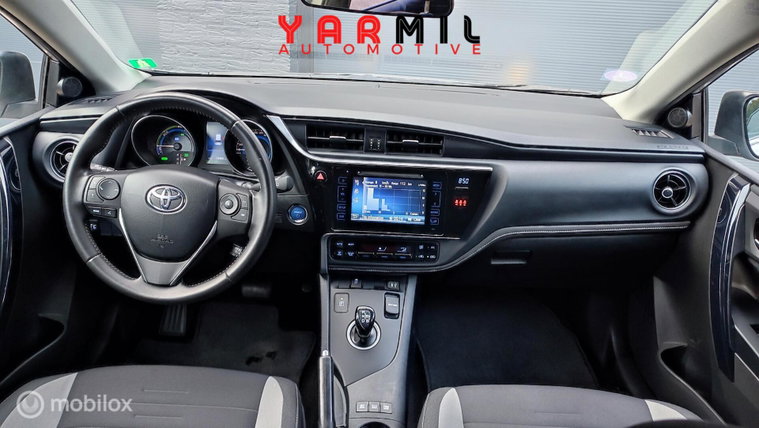 Vehicle Image 18