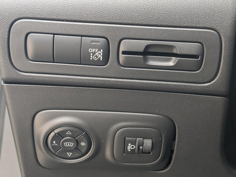 Vehicle Image 24