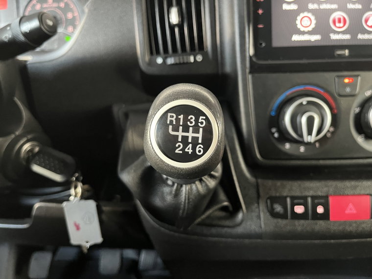 Vehicle Image 45