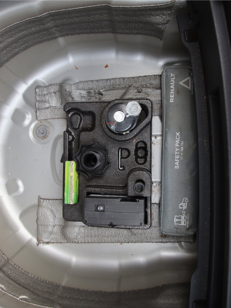 Vehicle Image 36