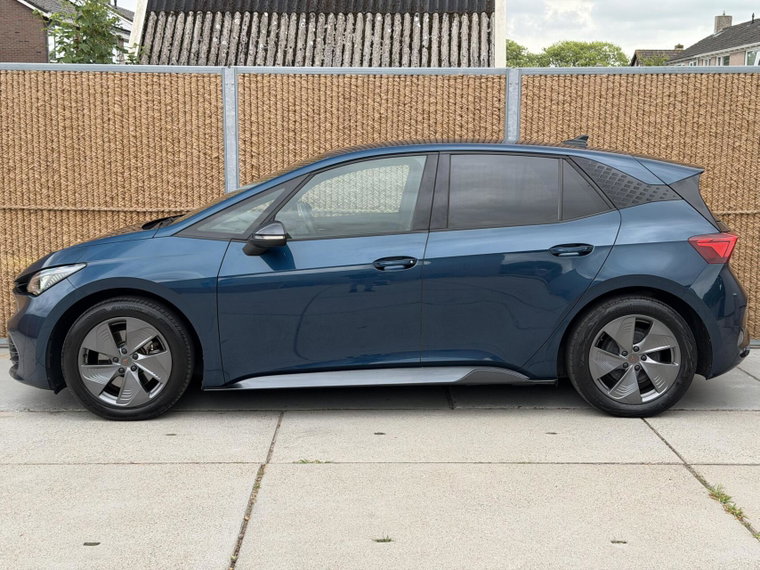 Vehicle Image 36