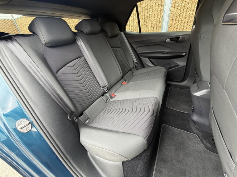 Vehicle Image 50
