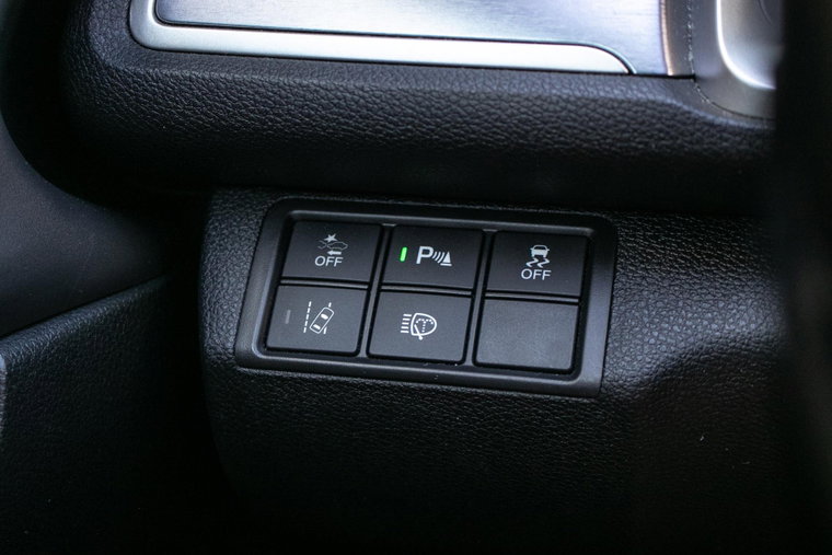 Vehicle Image 28