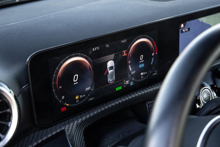 Vehicle Image 30