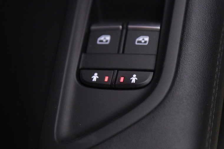 Vehicle Image 42