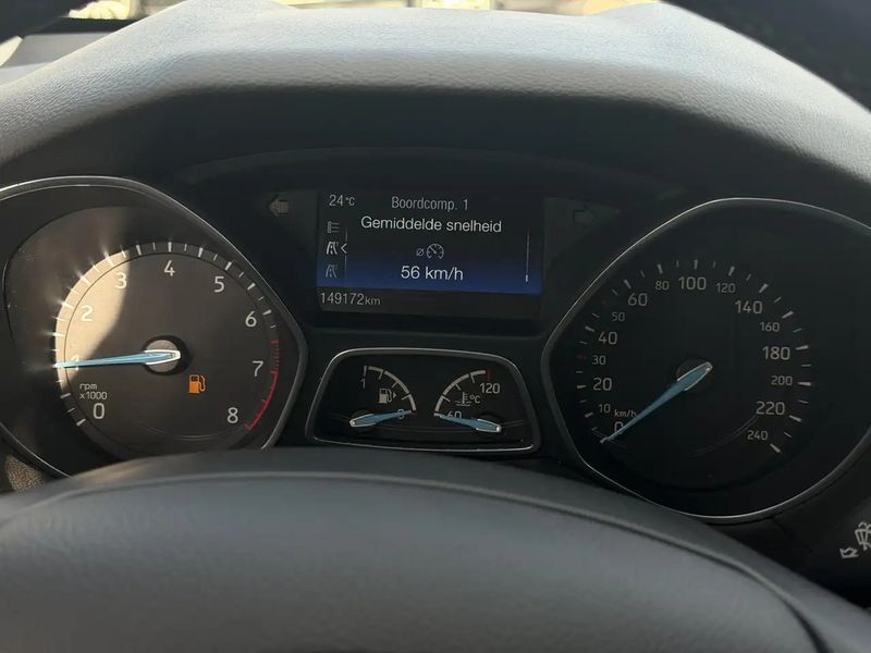 Vehicle Image 27