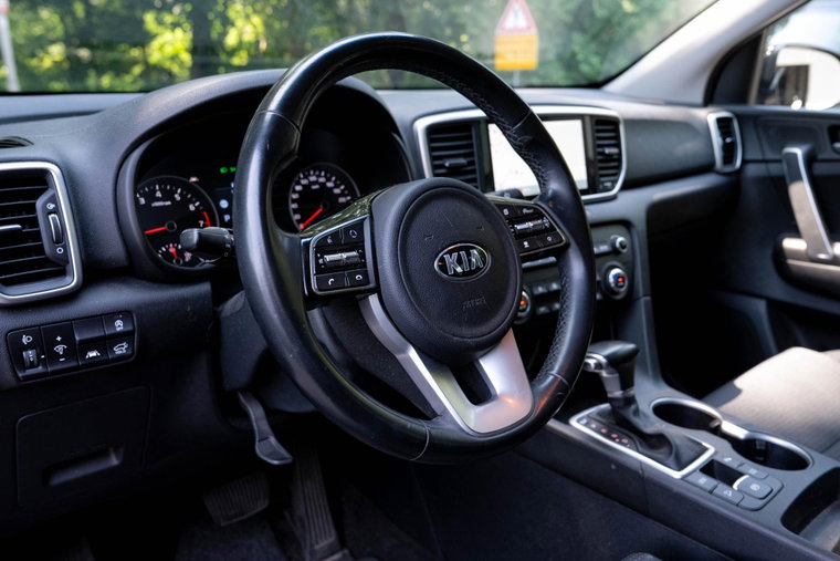 Vehicle Image 30