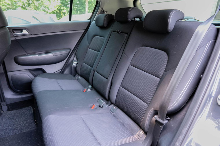 Vehicle Image 8