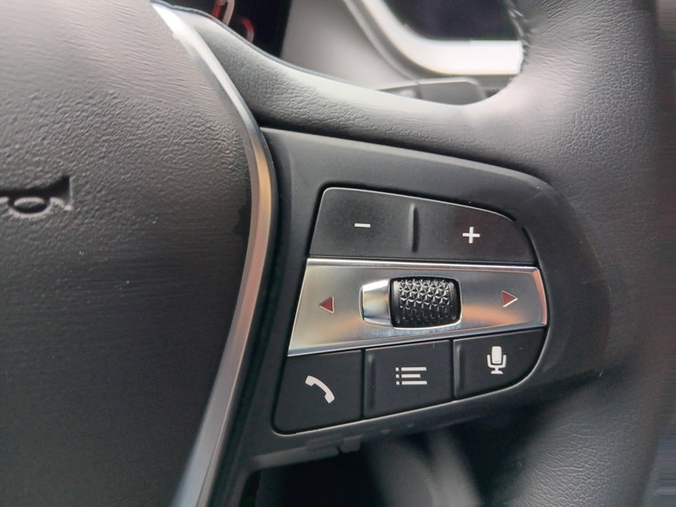 Vehicle Image 38