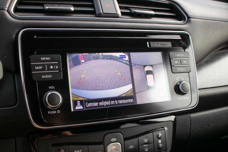 Vehicle Image 18