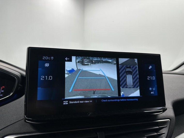 Vehicle Image 38