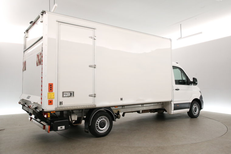 Vehicle Image 25