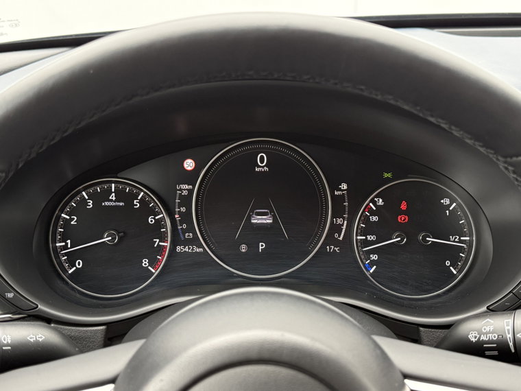 Vehicle Image 17