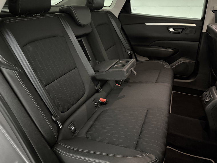 Vehicle Image 37