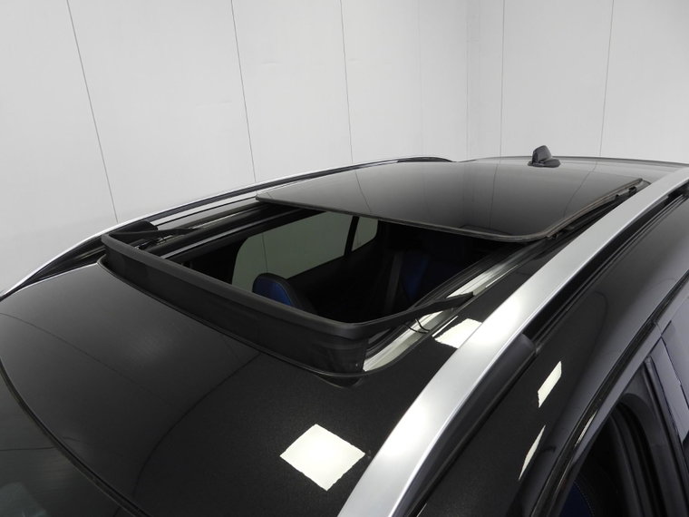 Vehicle Image 40