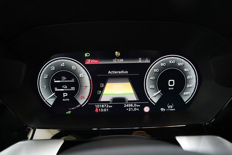 Vehicle Image 13