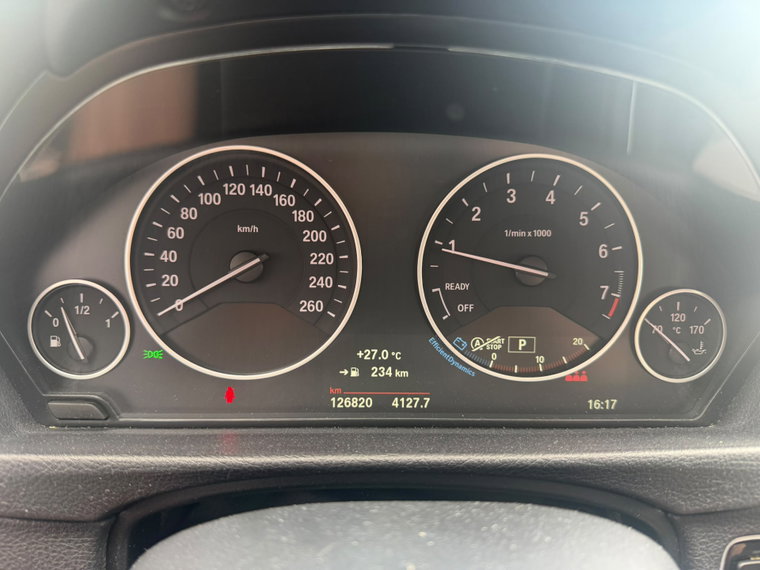 Vehicle Image 33