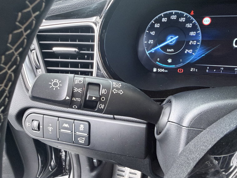 Vehicle Image 26