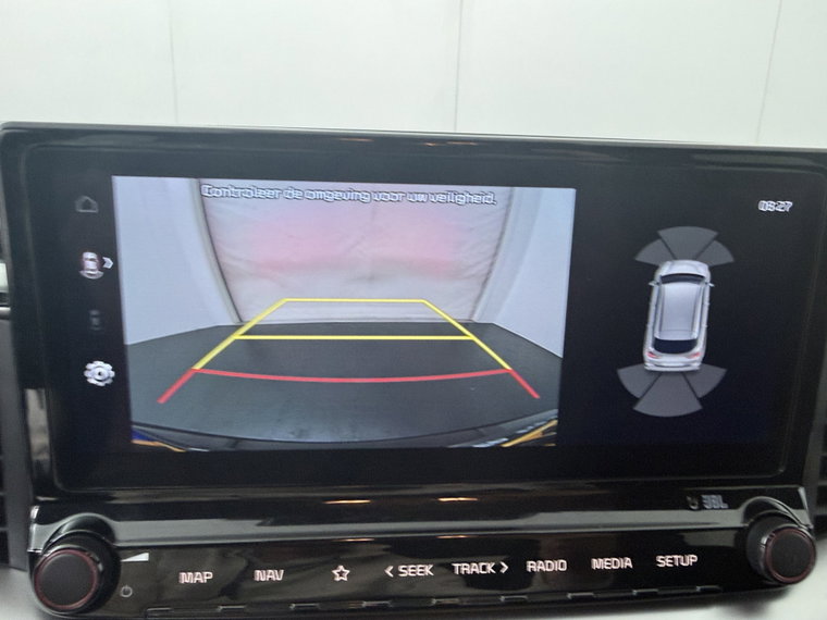 Vehicle Image 30