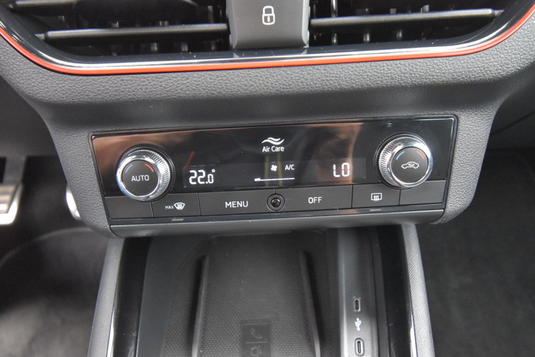 Vehicle Image 28