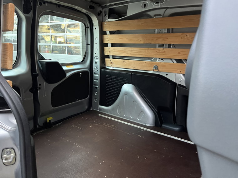 Vehicle Image 27