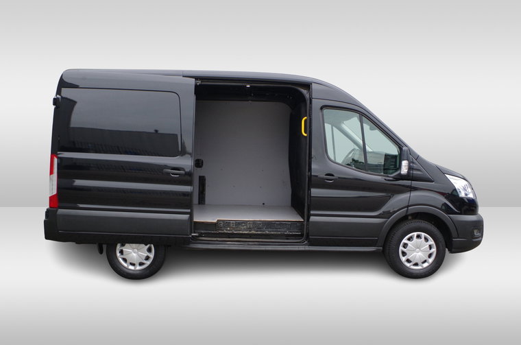 Vehicle Image 10
