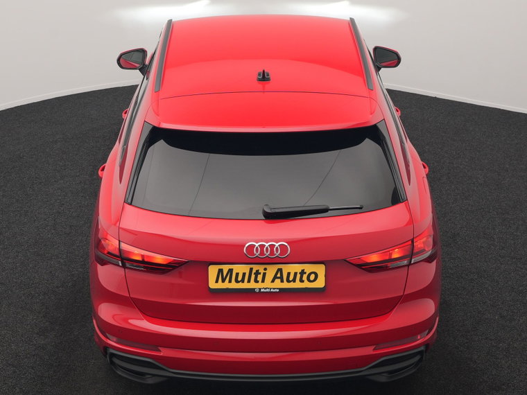 Vehicle Image 37