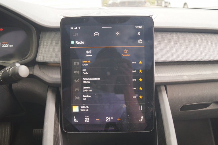 Vehicle Image 19