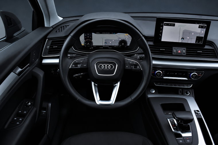 Vehicle Image 15