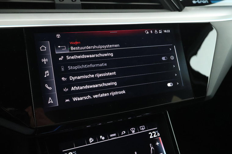 Vehicle Image 37