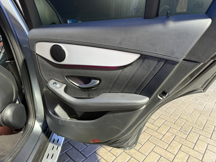 Vehicle Image 45