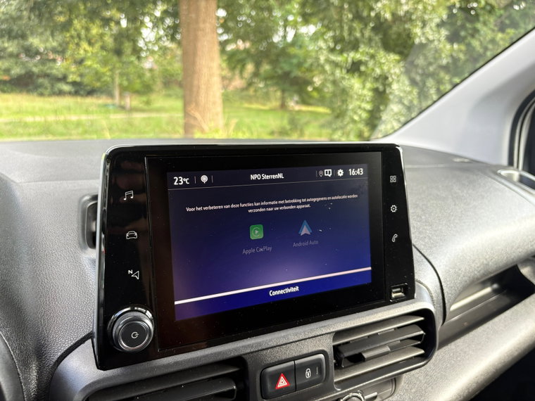 Vehicle Image 19