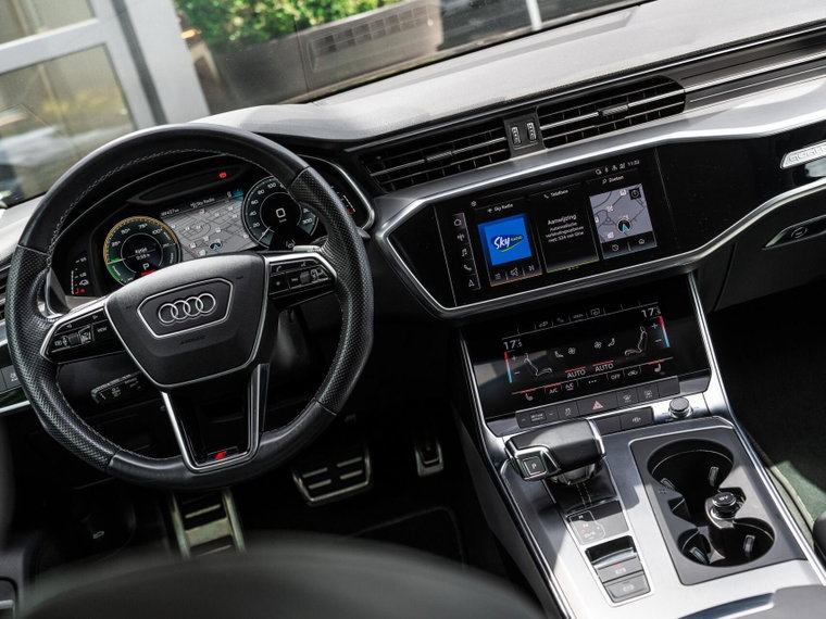 Vehicle Image 35