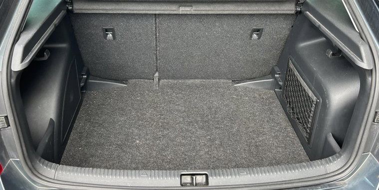 Vehicle Image 23