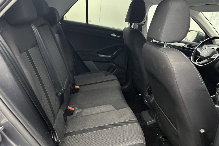Vehicle Image 28