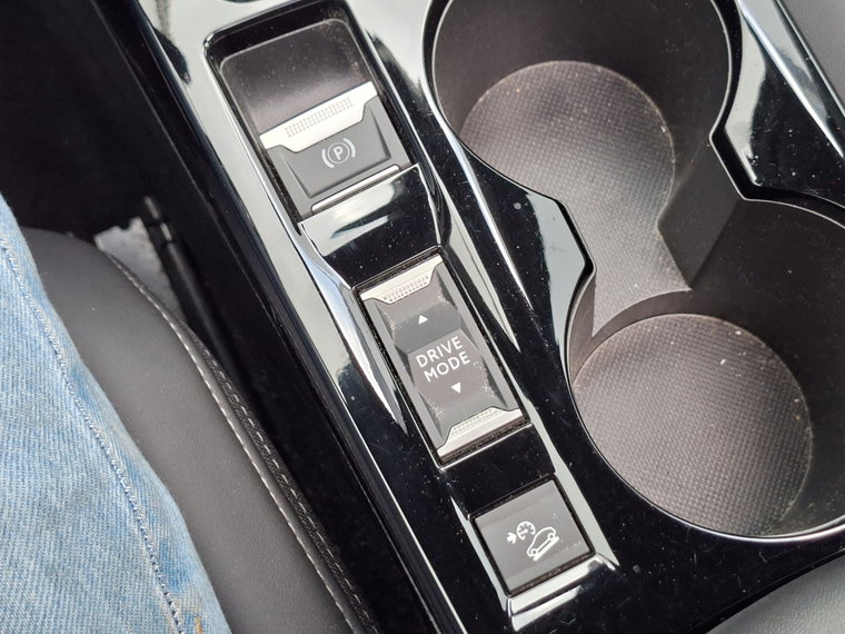 Vehicle Image 39