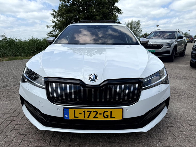 Vehicle Image 17
