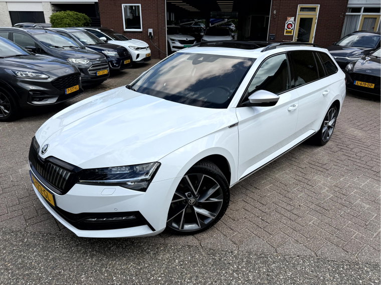 Vehicle Image 21