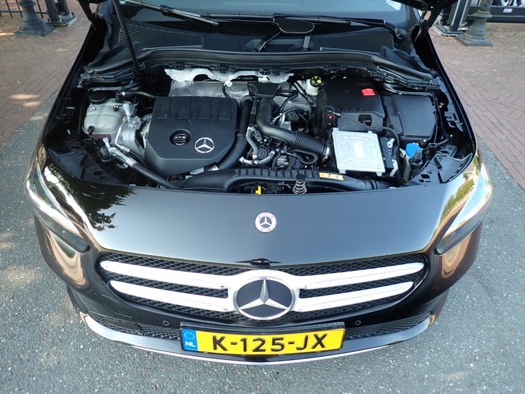 Vehicle Image 40