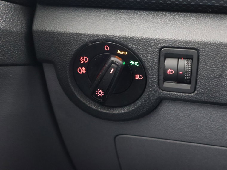 Vehicle Image 42