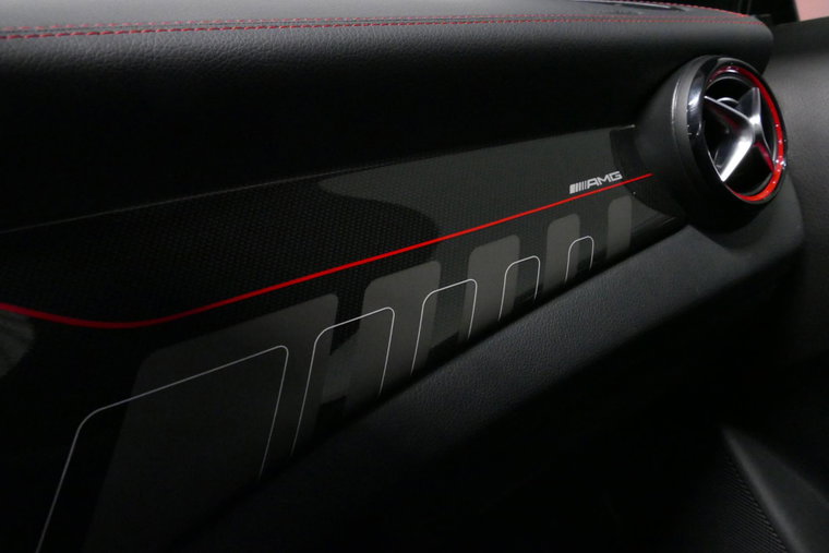 Vehicle Image 38